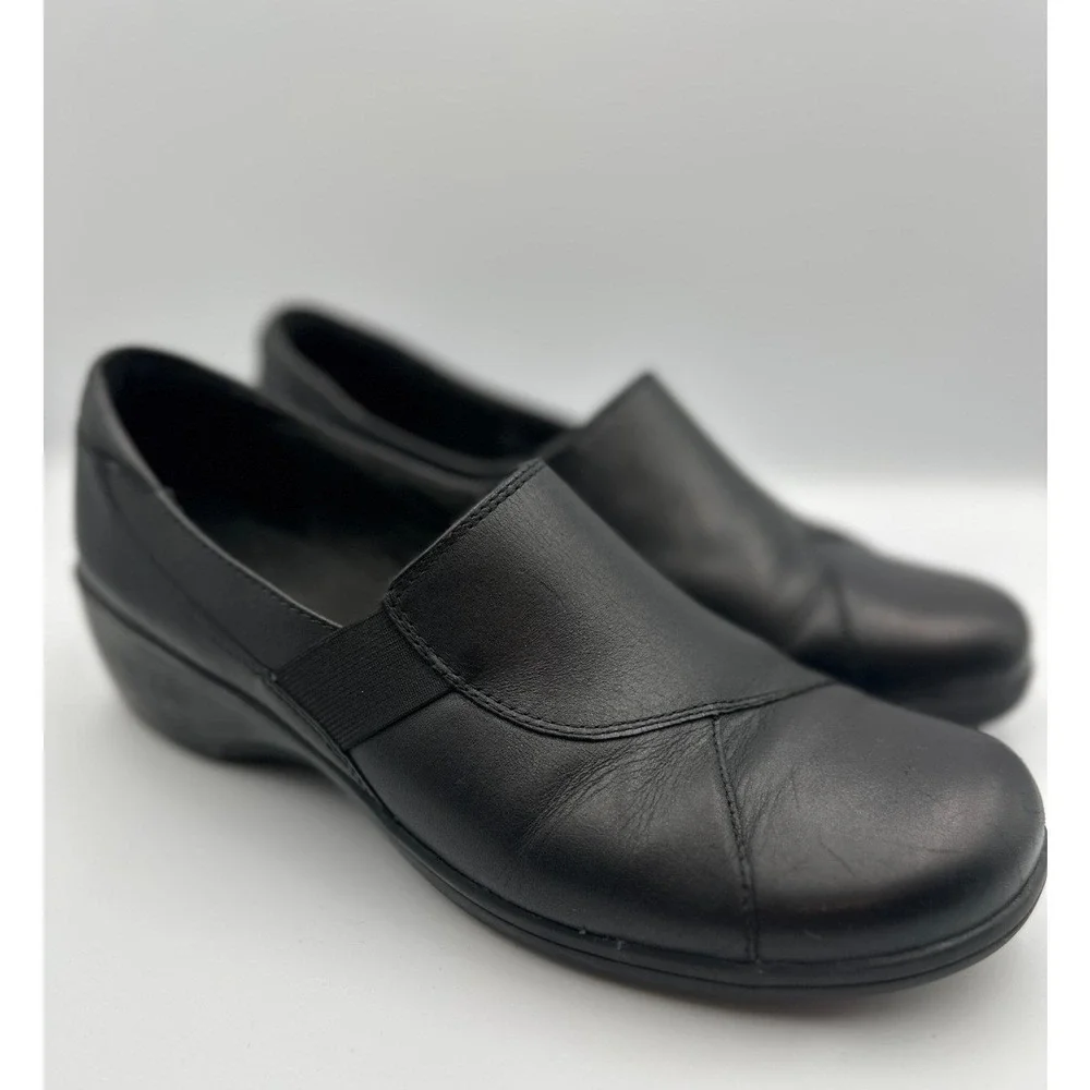 Clarks GRASP Black Leather Slip On Work Comfort Loafers Clogs Women's Size‎ 11 M